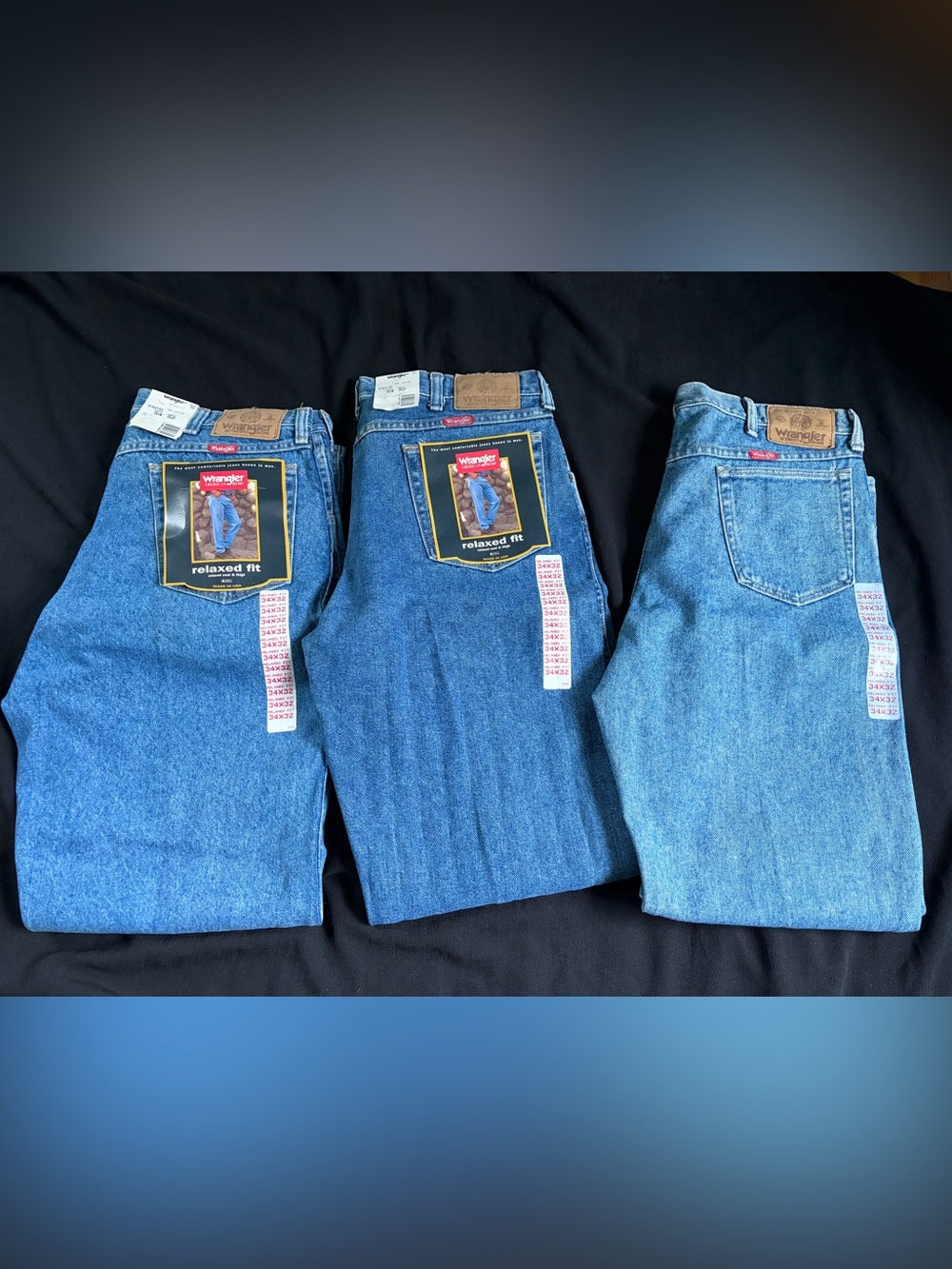 Lot of 3 vintage 90s/y2k Wrangler men’s jeans. Relaxed fit. NWT/NOS made in USA
